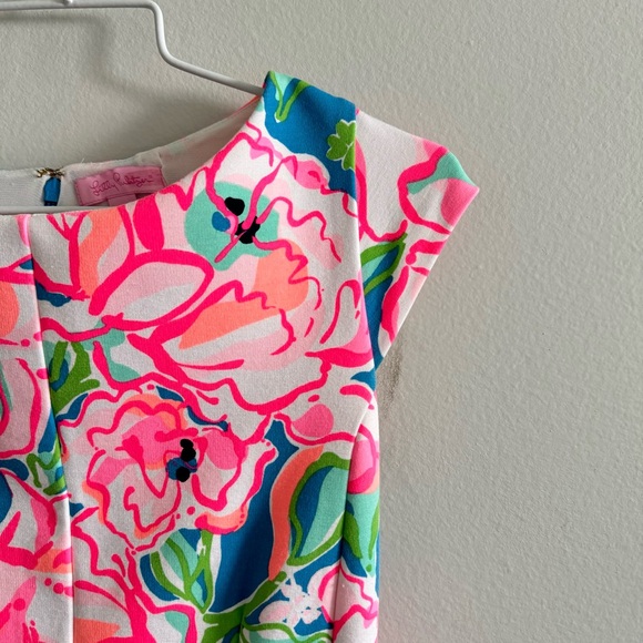 Lilly Pulitzer - Picture 5 of 15